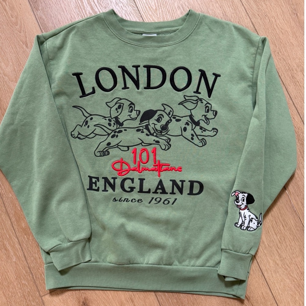 Disney 101 Dalmatians London England Green Graphic Sweatshirt Medium WQSJ060